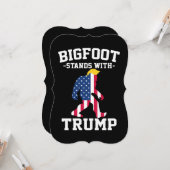 ビッグフットはトランプ2024選挙で立つ カード (正面/裏面インサイチュ)