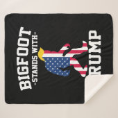 ビッグフットはトランプ2024選挙で立つ シェルパブランケット (正面(横))