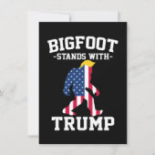 ビッグフットはトランプ2024選挙で立つ シーズンカード (正面)