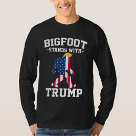 ビッグフットはトランプ2024選挙で立つ Tシャツ