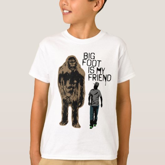 ビッグフットは私の友人です Tシャツ (正面)