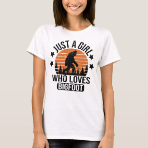 ビッグフットを愛する女の子おもしろいサスカッチ Tシャツ