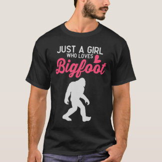 ビッグフットを愛する女の子 Tシャツ