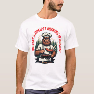 ビッグフットバー＆グリル オレゴンで一番大きいウィンナー Tシャツ