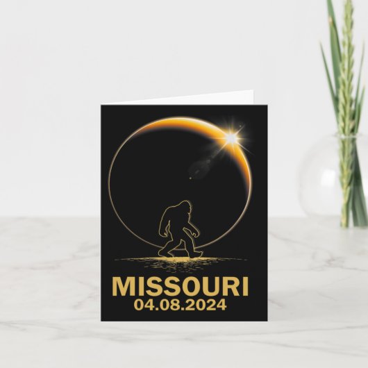 ビッグフット太陽のトータルEclipse 4.08.2024ミズーリ カード (正面)