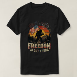 ビッグフット愛国的な独立記念日の夕焼け Tシャツ