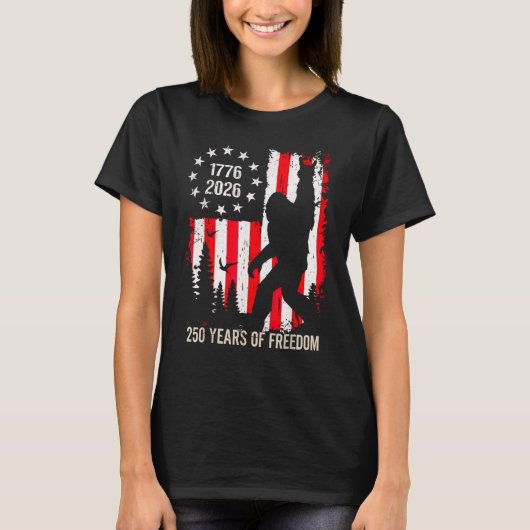 ビッグフット愛国者 アメリカ独立250年 米国 Tシャツ (正面)