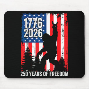 ビッグフット愛国250周年アメリカ独立250周年 マウスパッド