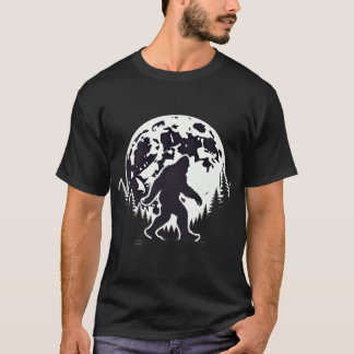 ビッグフット月明かり散策 Tシャツ