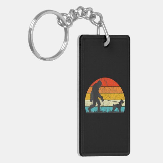 ビッグフット歩くジャイアントシュナウツァードッグトレーニング キーホルダー (正面左)