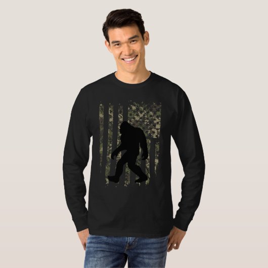 ビッグフット米国国旗の迷彩愛国心 Tシャツ (正面フル)