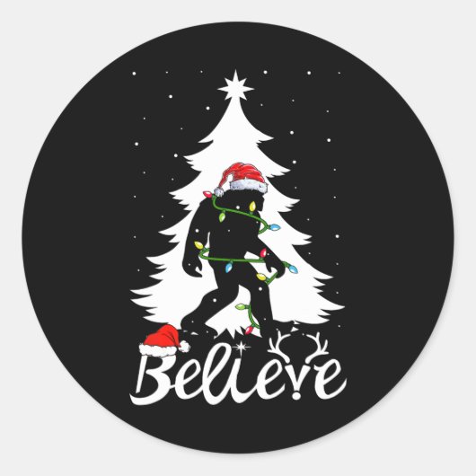 ビッグフット運のクリスマスツリーサスカッチ信者 ラウンドシール (正面)