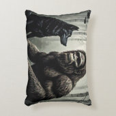 ビッグフット、ウルフと樺の木ツリーフォレスト アクセントクッション (正面(垂直))