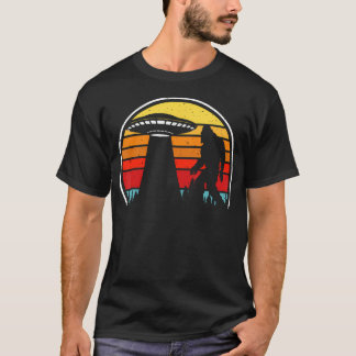 ビッグフット エイリアン UFO フライング サッカー 誘拐 レトロ サ Tシャツ