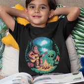 ビッグフット エイリアン UFO 謎の生物 月 超常現象 トライブレンドTシャツ