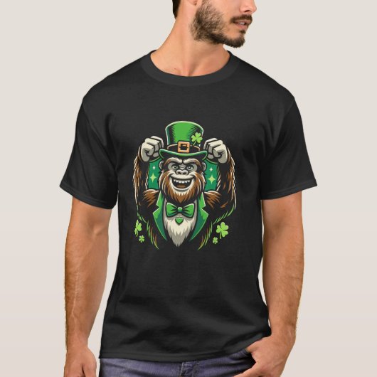ビッグフットSt patricks dayアイリッシュサスカッチサンパド Tシャツ (正面)