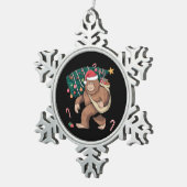 ビッグフートクリスマスツリーライトクリスマスサスカッチ恋人 スノーフレークピューターオーナメント (右)