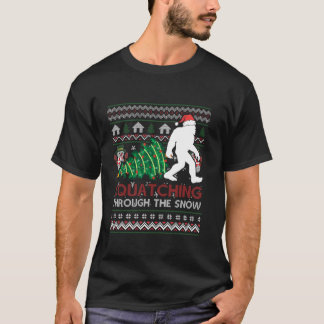 ビッグフート醜いサンタハットライトおもしろいサスカッチクリス Tシャツ