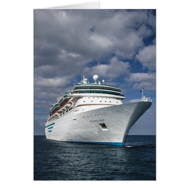 ビッグホワイトクルーズシップ (正面)