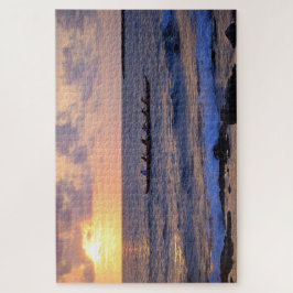 ビッグ・アイランド・ハワイの日没でカヌーを引き上げる ジグソーパズル