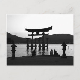 ビッグ・トリイが夕暮れ ポストカード