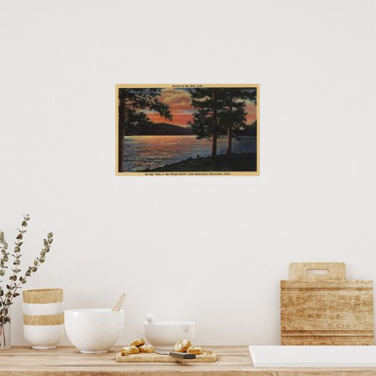 ビッグ・ベア湖での夕日 ポスター (キッチン)