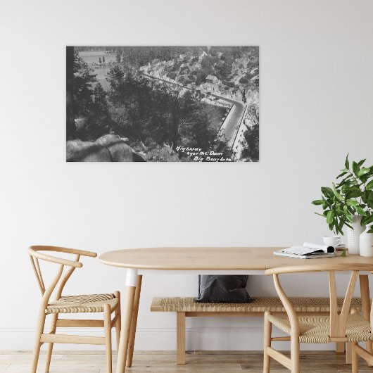 ビッグ・ベア湖、ダムの上のCA高速道路 キャンバスプリント