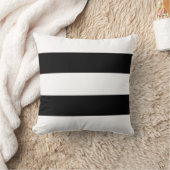 ビッコンテンポラリーク・ブラック・アンド・ホワイトストライプ クッション (ブランケット)
