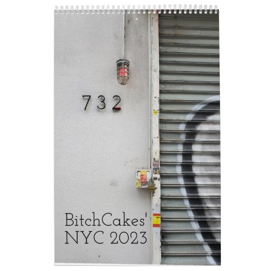 ビッチ・ケーキ' NYC 2023 カレンダー (カバー)