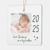 ビッモダングシンプル・ブラザー写真としての初めてのクリスマス セラミックオーナメント (左)