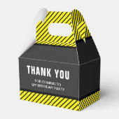 ビデオゲモダンーム誕生日パーティー フェイバーボックス (裏面サイド)