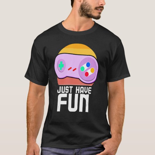 ビデオゲーミングコントローラゲーマー1 Tシャツ (正面)
