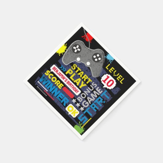 ビデオゲームコントローラのレベルアップゲーマー誕生日 スタンダードカクテルナプキン (角)