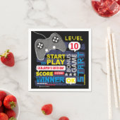 ビデオゲームコントローラのレベルアップゲーマー誕生日 スタンダードカクテルナプキン (インサイチュ)