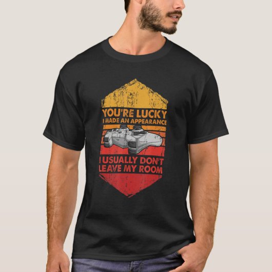ビデオゲームコントローラー少年たちあなたは運よく私は作った Tシャツ (正面)