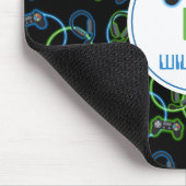 ビデオゲームネオンブルー&グリーンパターンモノグラム マウスパッド (コーナー)