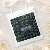 ビデオゲームネオンブルー&グリーン誕生日パーティー フェイバーバッグ (クリップ留めされた状態)