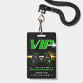 ビデオゲームパーティーグリーンコントローラ特典バッジ バッジ (正面(ネックストラップ付))