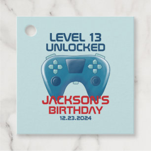ビデオゲームレベルのロック解除された男の10代の子の誕生日パーティー フェイバータグ