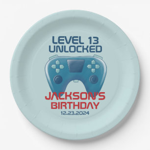 ビデオゲームレベルのロック解除された男の10代の子の誕生日パーティー ペーパープレート
