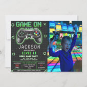 ビデオゲームレベルアップゲーマー誕生日写真 招待状 (正面)
