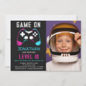 ビデオゲームレベルアップゲーマー誕生日写真 招待状 (正面)