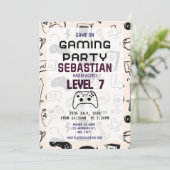 ビデオゲーム レベルアップ ゲーマー誕生日 ご招待 招待状 (スタンド正面)