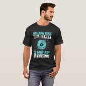 ビニールレコードが欲しくなるほど大人になったと実感 Tシャツ (正面フル)