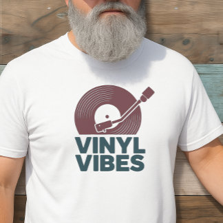 ビニール・バイブス・オンリー ビンテージ・レコード・プレーヤーTシャツ Tシャツ
