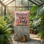 ビブ前向きスのみフローラリースデザイン クッション