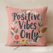 ビブ前向きスのみフローラリースデザイン クッション