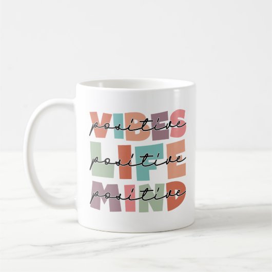 ビブ前向きス前向きライフ感動的 コーヒーマグカップ (左)