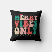 ビベスオンリメリーークリスマスホリデーファミリー クッション (正面)