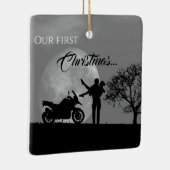 ビューティフルカップル初めてのクリスマスオートバイラブ セラミックオーナメント (右)